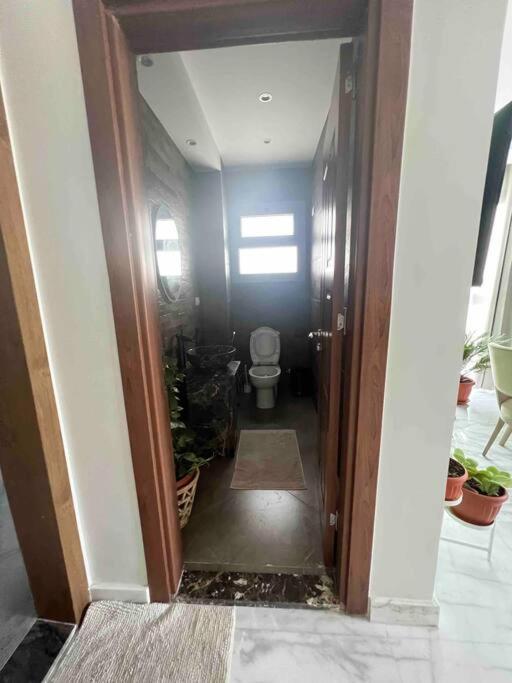 Newly Refurbished Flat,Marble Floors.Central ไคโร ภายนอก รูปภาพ